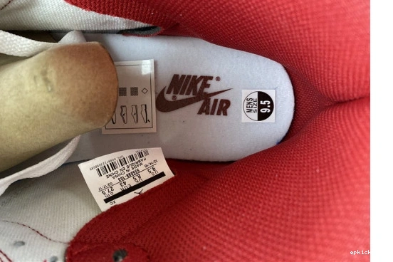 Rep EP Jordan Red AIR 1 Retro (2017) 555088-103 555088-103 Metallic 0315